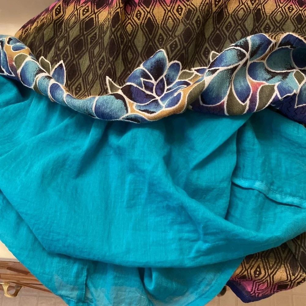 Chaudry Blue and Green Floral Maxi Skirt - Picture 5 of 5